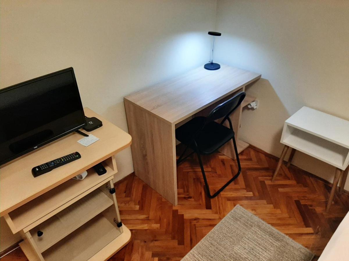 Haus Apartman Zajecar M&L מראה חיצוני תמונה