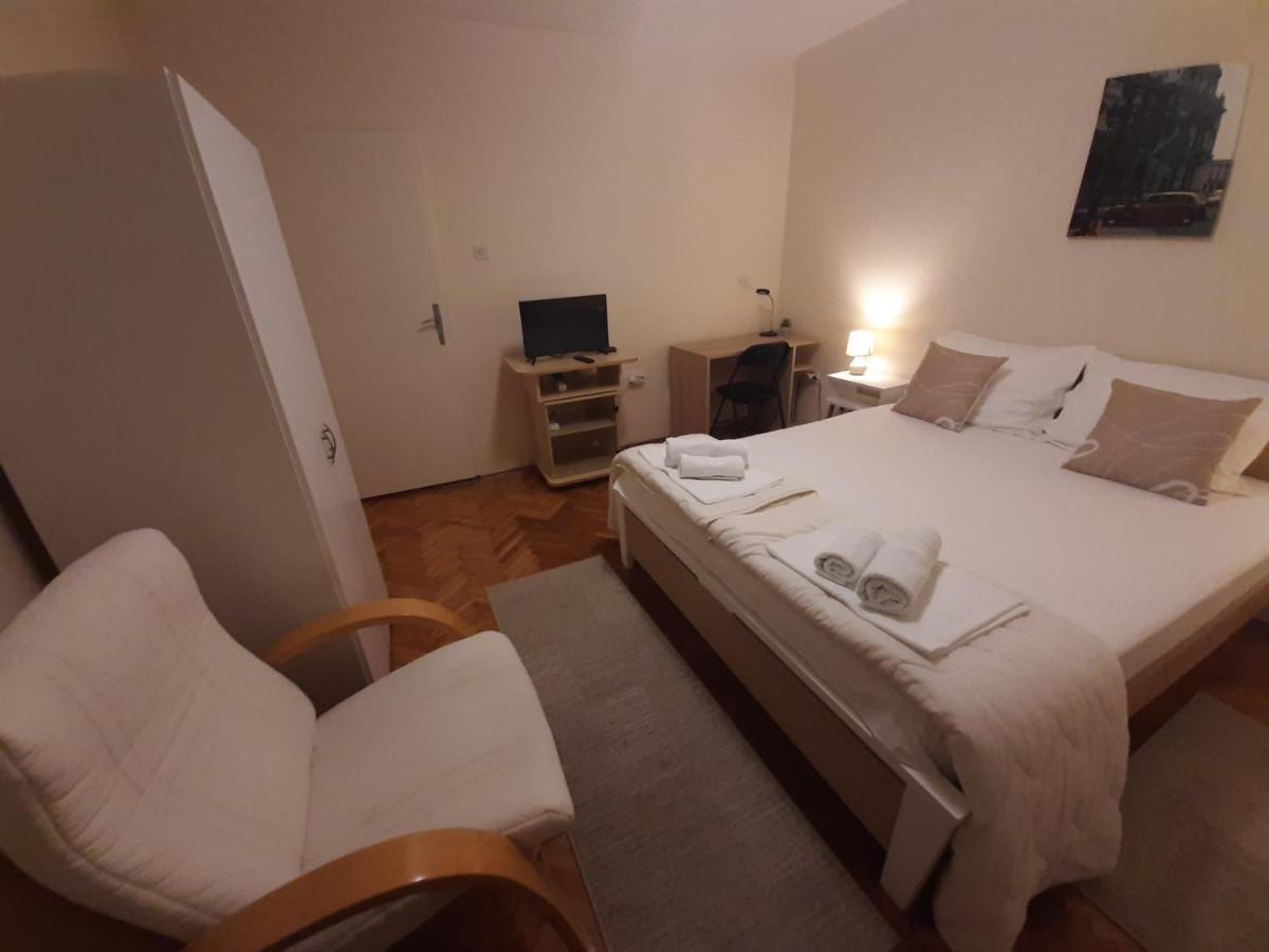 Haus Apartman Zajecar M&L מראה חיצוני תמונה